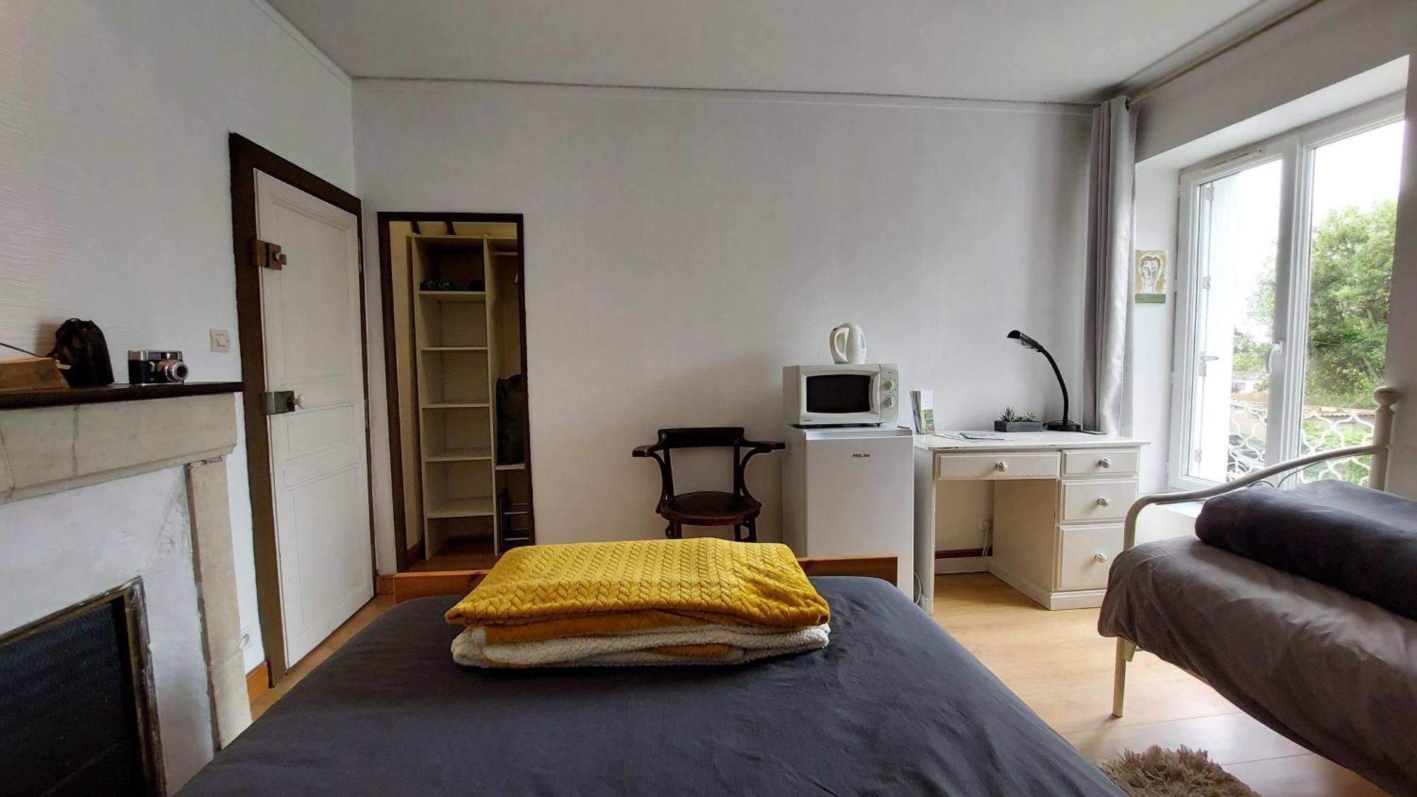 2 Chambres Dans Maison De Caractere La Possonniere Exterior photo